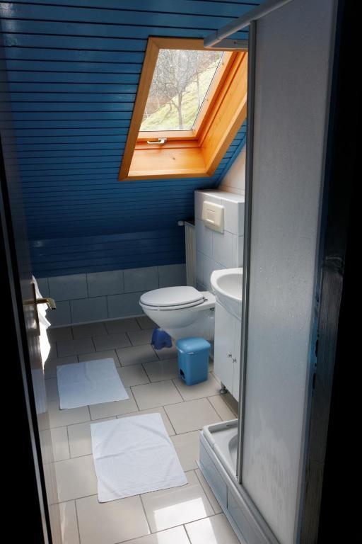 Pod Orehi Guest House Loče pri Poljčanah Værelse billede